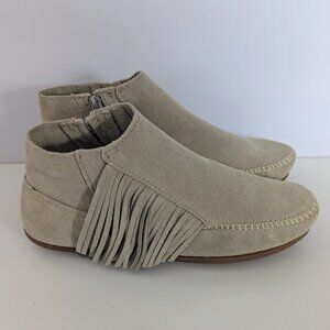 Minnetonka Lacy Suede Fringe Bootie Ankle Boots Beige Size 7